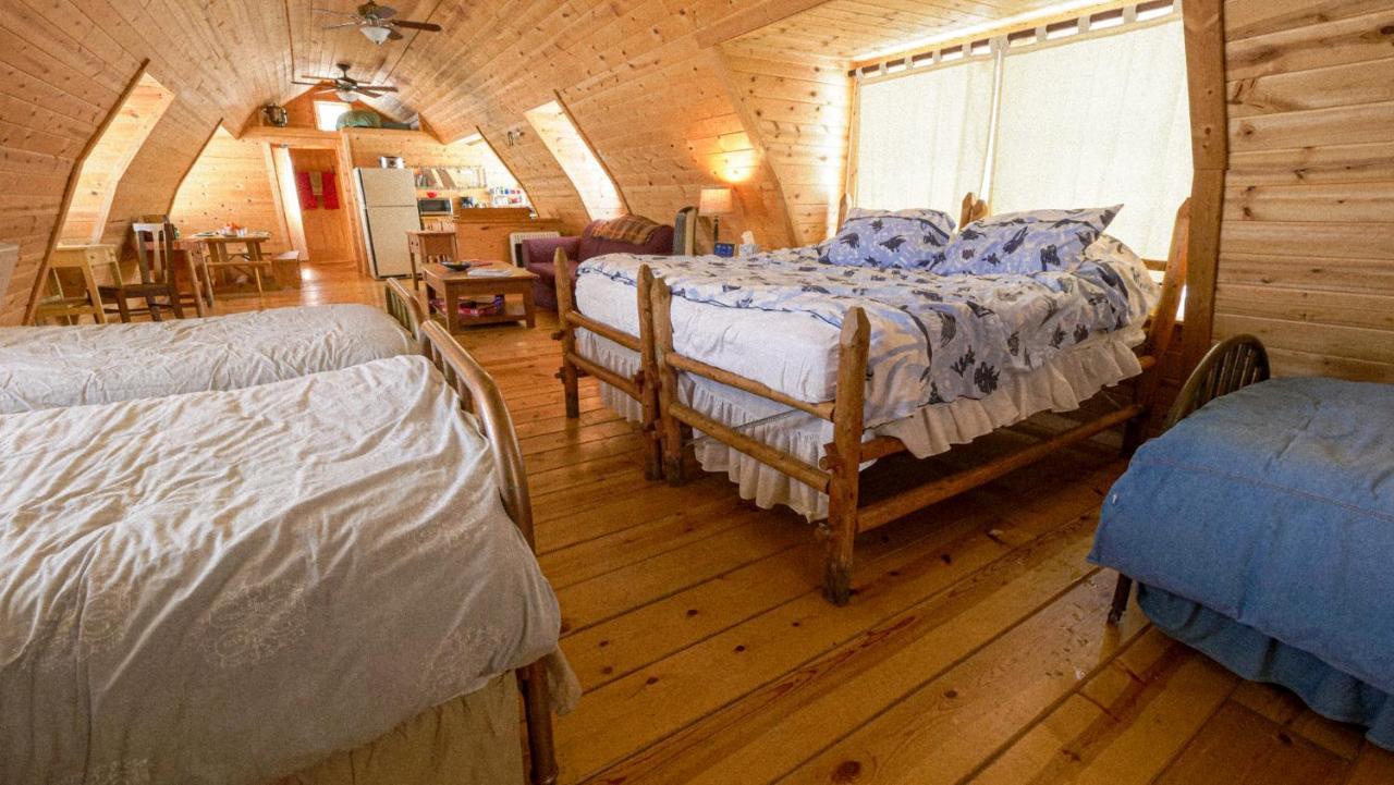Aubin Sky Lodging At The Yl Ranch Savery 외부 사진