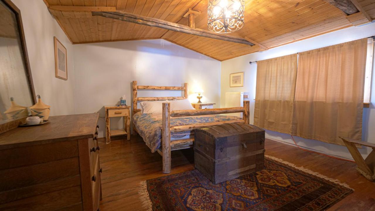 Aubin Sky Lodging At The Yl Ranch Savery 외부 사진