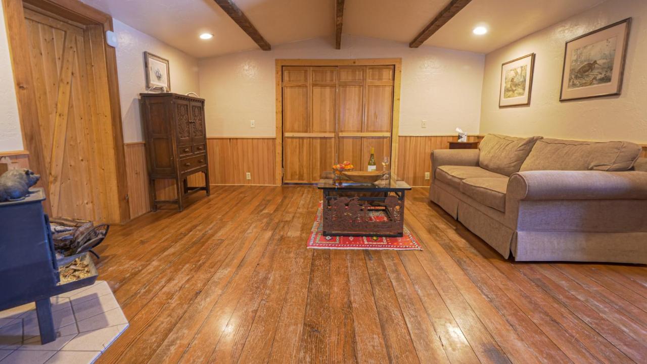 Aubin Sky Lodging At The Yl Ranch Savery 외부 사진