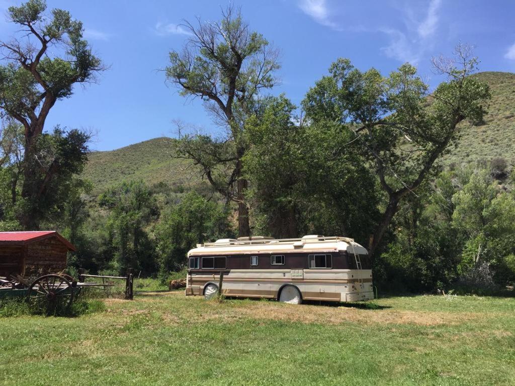 Aubin Sky Lodging At The Yl Ranch Savery 외부 사진