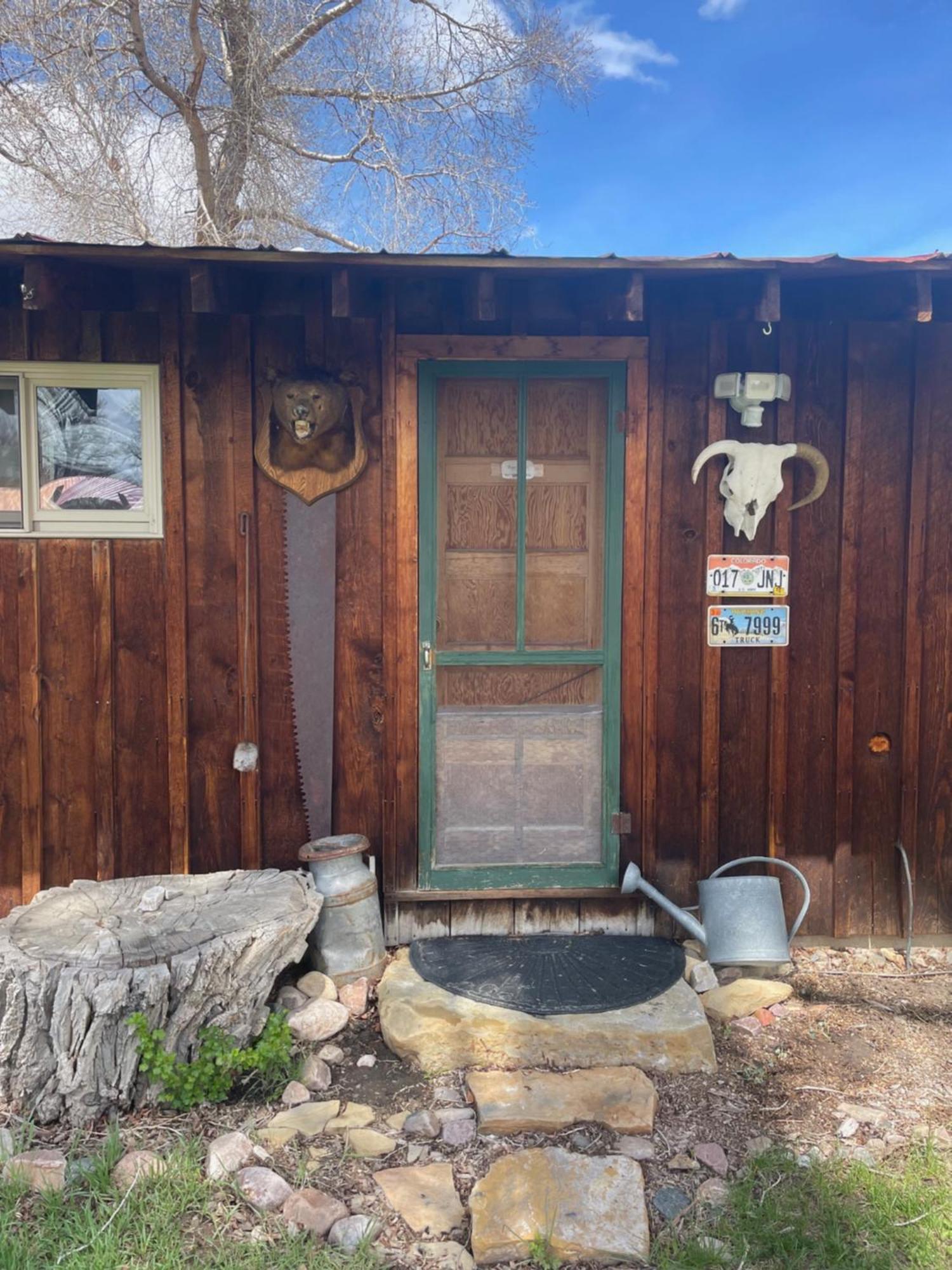 Aubin Sky Lodging At The Yl Ranch Savery 외부 사진